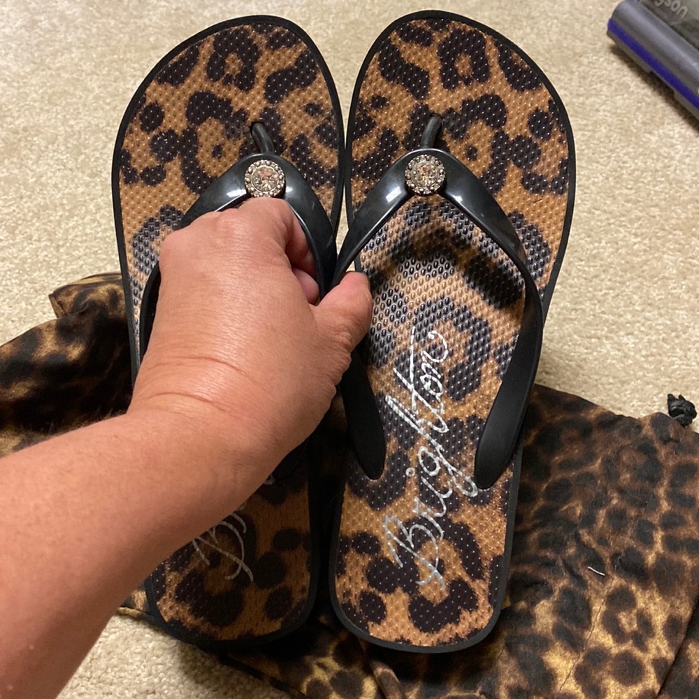 NWOT Brighton Animal print sandal